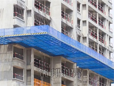 懸挑防護棚  懸挑防護棚